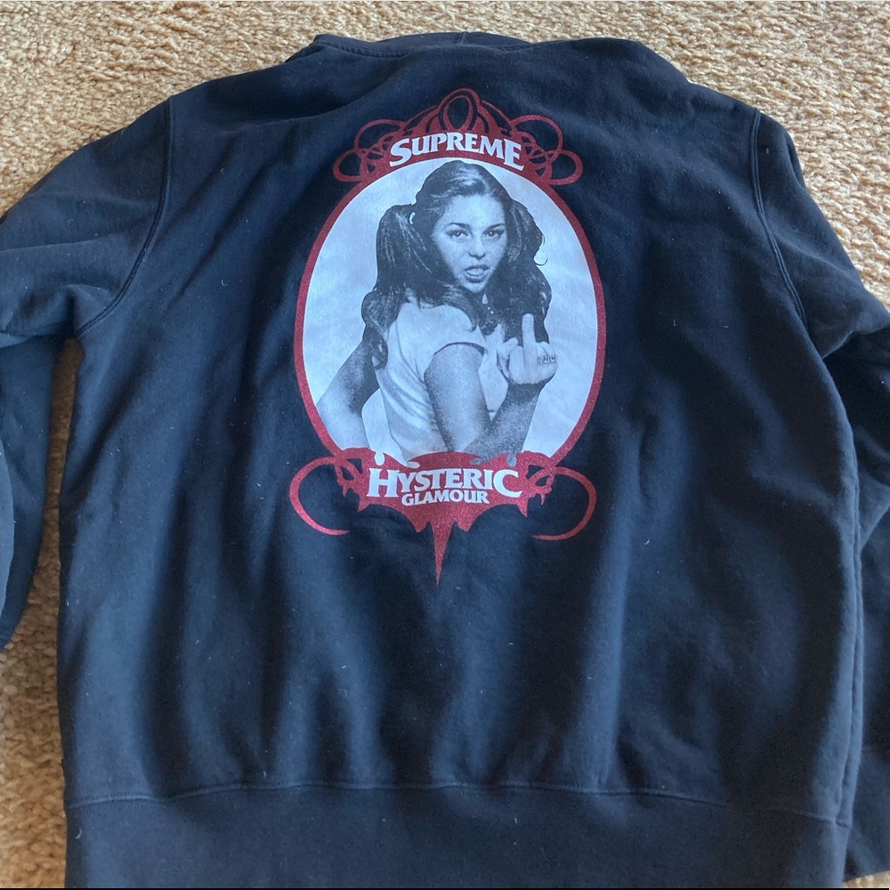 Supreme Hoodie